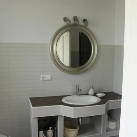 Apartment Vorderrhoen Anni *