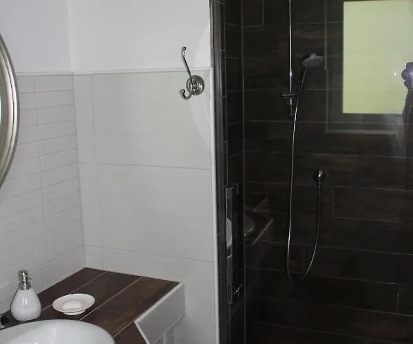 Appartamento Vorderrhoen Anni