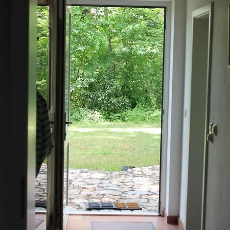 Vorderrhoen Anni Appartement *
